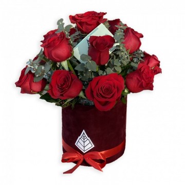Poza Cutie cu 15 trandafiri rosii