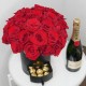 Cutie de lux cu trandafiri rosii si Ferrero rocher p1